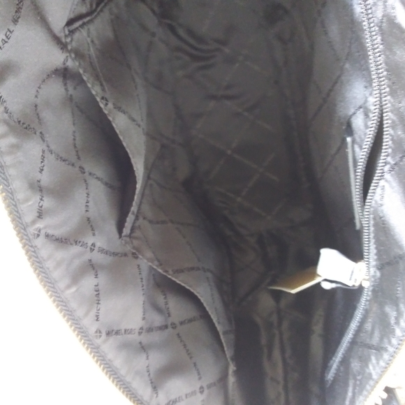 NWT MICHAEL KORS JET SET TRAVEL TZ MEDIUM TOTE - Picture 6 of 10